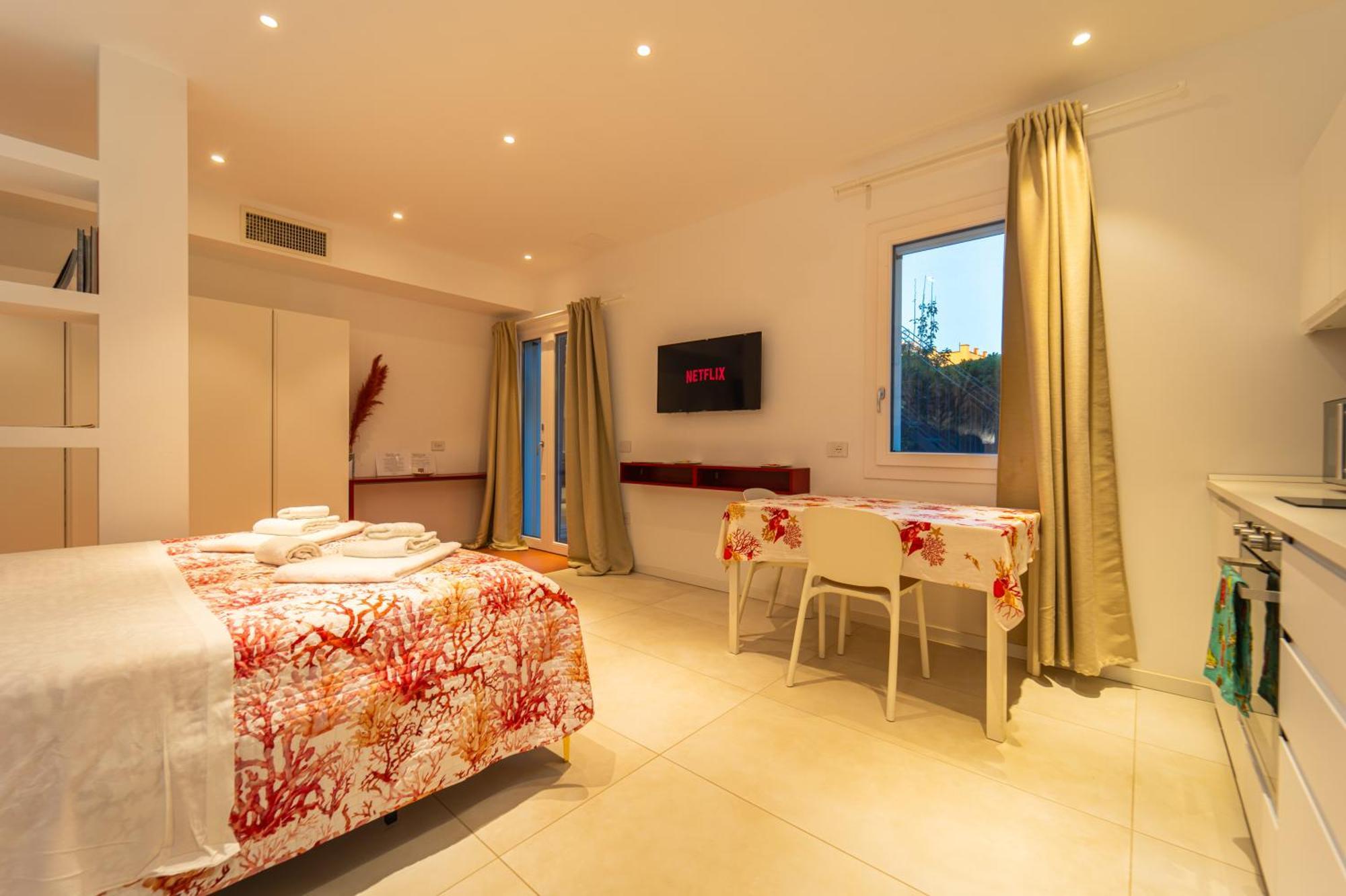 Paquja Apart otel Quartu SantʼElena Dış mekan fotoğraf